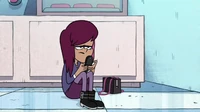 S1e5 tambry looking up