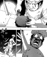 Komatsu breaking his knife