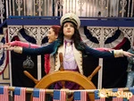 Jade&Cat on the Titanic.jpg (16 KB) Jade&Cat on the Titanic