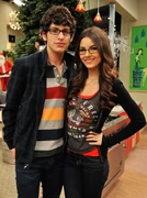 Matt-victoria-twin-prank