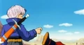 TrunkspointsatGoku