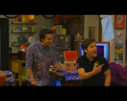 ICarly S04E06.7-iStart a Fan War.HDTV-(015351)11-53-47-