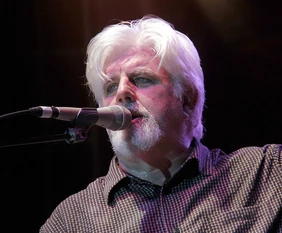726px-Michael McDonald (singer)