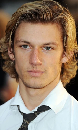 Alex Pettyfer