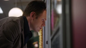 1x04-JeffSad