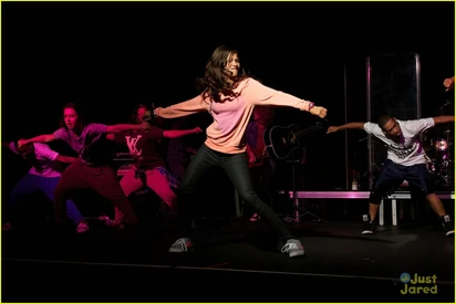 Zendaya Coleman 1344475101