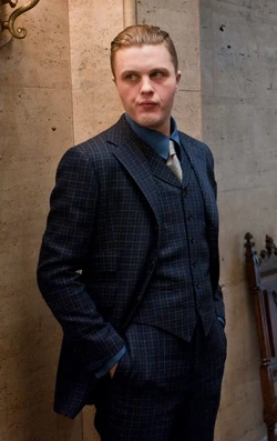 Jimmy squared suit