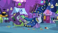 Spike belch S2E4