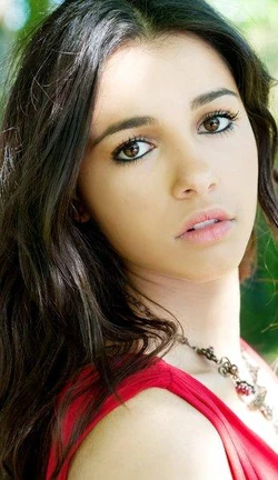 Naomi-scott
