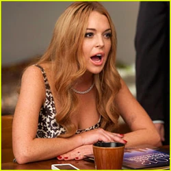Lindsay-lohan-on-glee-first-look