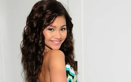 Zendaya 102
