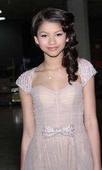 Zendaya 124