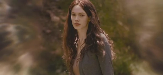 640px-BD1- Renesmee Grown Up 3