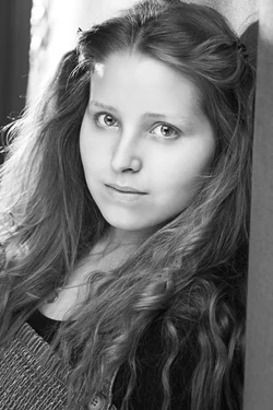 Jessie-Cave-1302872