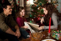 Taylor-lautner-mackenzie-foy-kristen-stewart-breaking-dawn-part-2