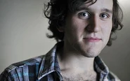 Harry-Melling-1063563