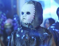 Pretty-little-liars-baby-face-killer-380x300