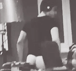 Tumblr_mbhq1des551qzl9nyo1_250.gif
