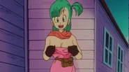 Bulma muestra pechos