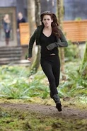 Wow Bella run fas (she vampire)