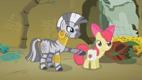 Zecora explaining what the chanting was S1E09