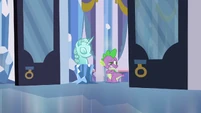 Spike struggling to keep up S3E2