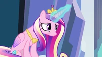 Cadance on the throne acknowledging Twilight S3E1
