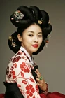 Hwang Jin Yi10