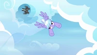 Cloudchaser flying S3E07