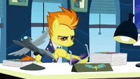 Spitfire taking off shades S3E7