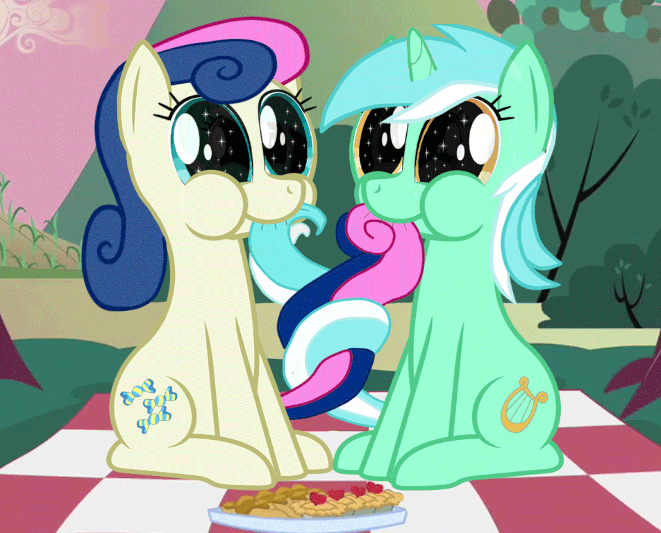 [Obrázek: 952px-Lyra_and_Bon_Bon_eating_their_tails.gif]