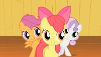 CMC striking a pose S1E18