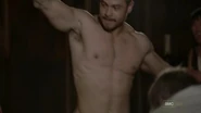 Jose-Pablo-Cantillo-in-The-Walking-Dead-episode-3.05-13-512x288
