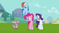 Spike backs away slowly S03E10