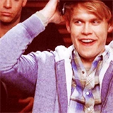 http://glee.wikia.com/wiki/Sam_Evans (997 KB) http://glee.wikia