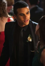 http://glee.wikia