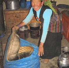 Heat-retention basket used in Nepal, 2-11-13