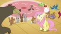 Fluttershy calms the animals down S3E13.png