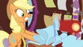 Applejack has trouble sewing S03E13.png