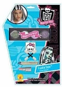 Frankie Makeup