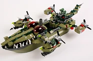 102-Croc-Boat