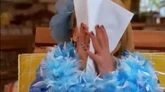 LizzieMcGuireBlowNoseLastYearsModel