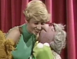 Kiss hilda sandy duncan
