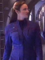 Alison im Flur.jpg