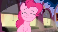 Pinkie saying "MMM" S2E24