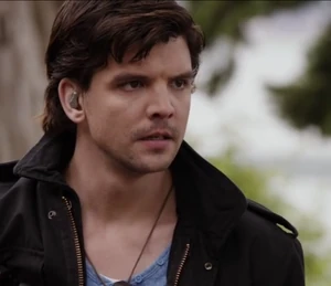 NW1x13 ConnorTemple