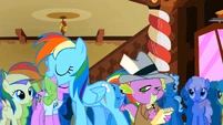 SpikeCreepyS2E8