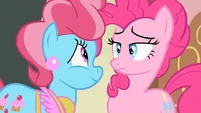 Mrs. Cake not just play S2E13