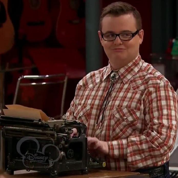 Resultado de imagen para austin & ally chuck