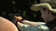 TWDS2E06 15